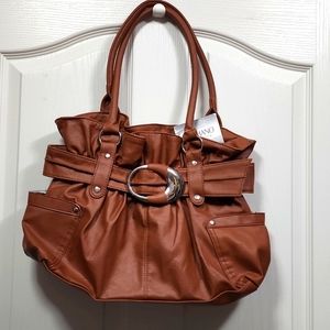 Del Mano leather purse NWT